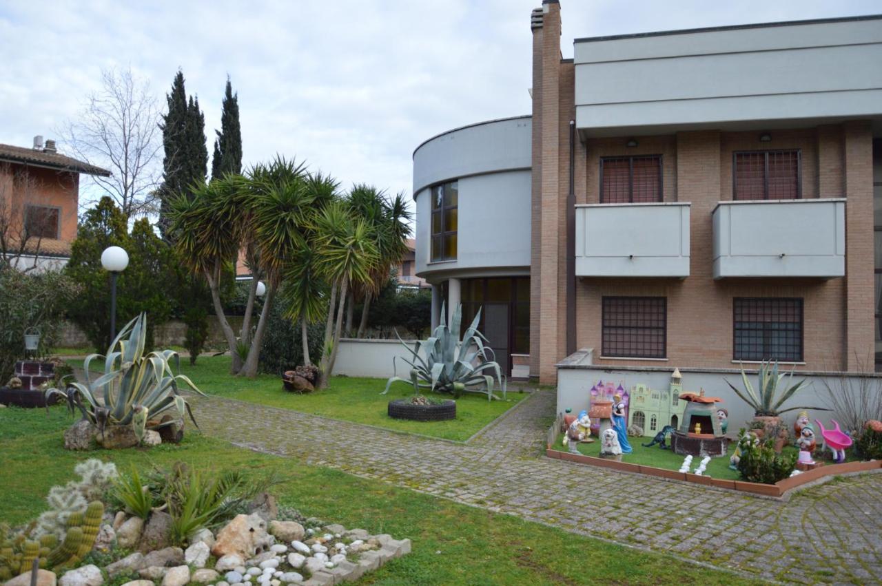 Domus Achille Fosco Hotel Ciampino Kültér fotó